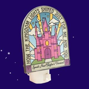 Taylor Swift, Speak Now (Taylor’s Version) Nightlight, holiday collection